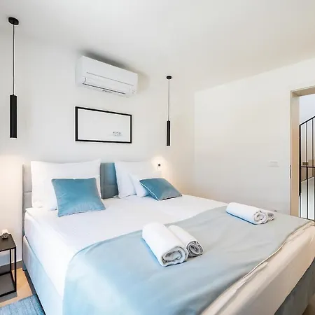 Tatil Evi Levant Murter
